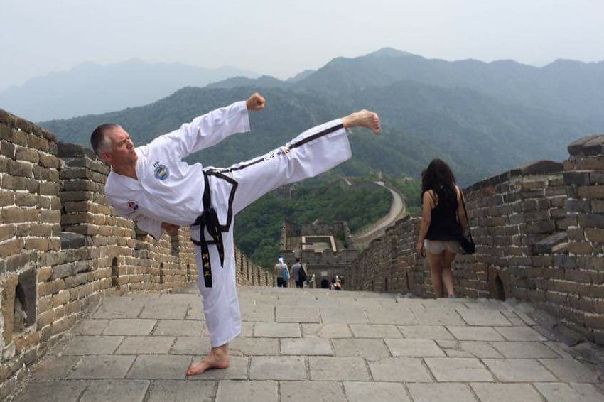 Master Marco Zandbergen op de Great Wall of China