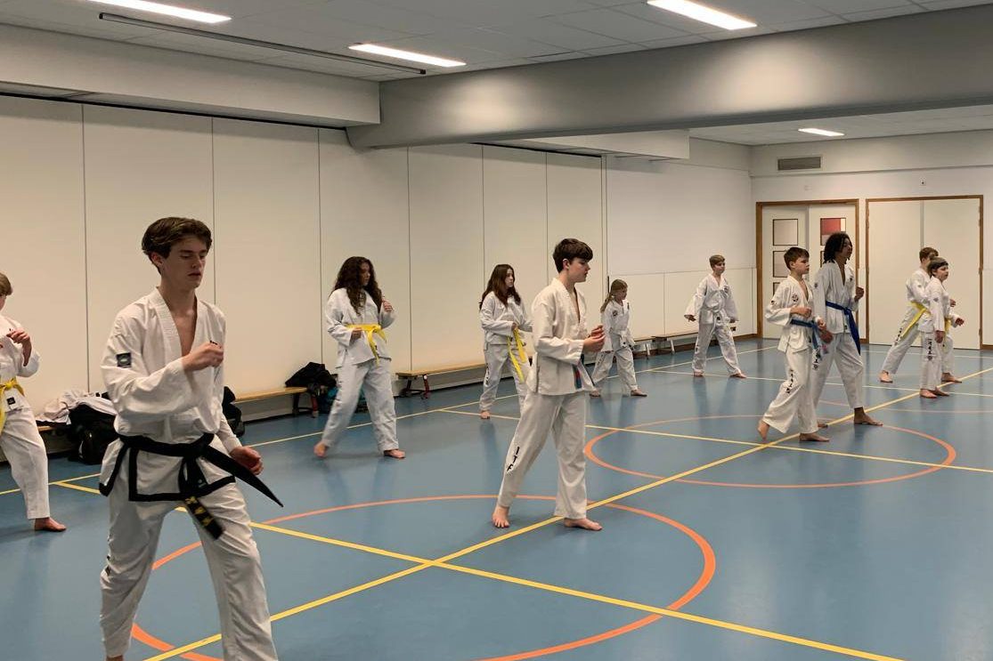Een warmup tijdens de les